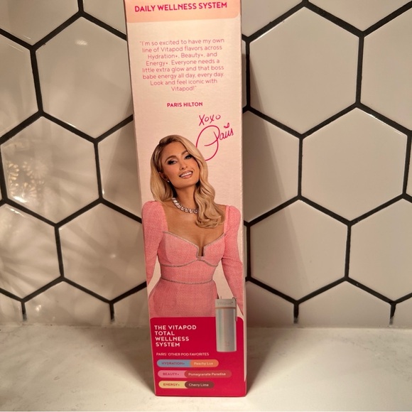 Vitapod x Paris Hilton Vitamin Drink Mix Starter‎ Pack 1 Bottle 6 Pods Wellness - Picture 13 of 15